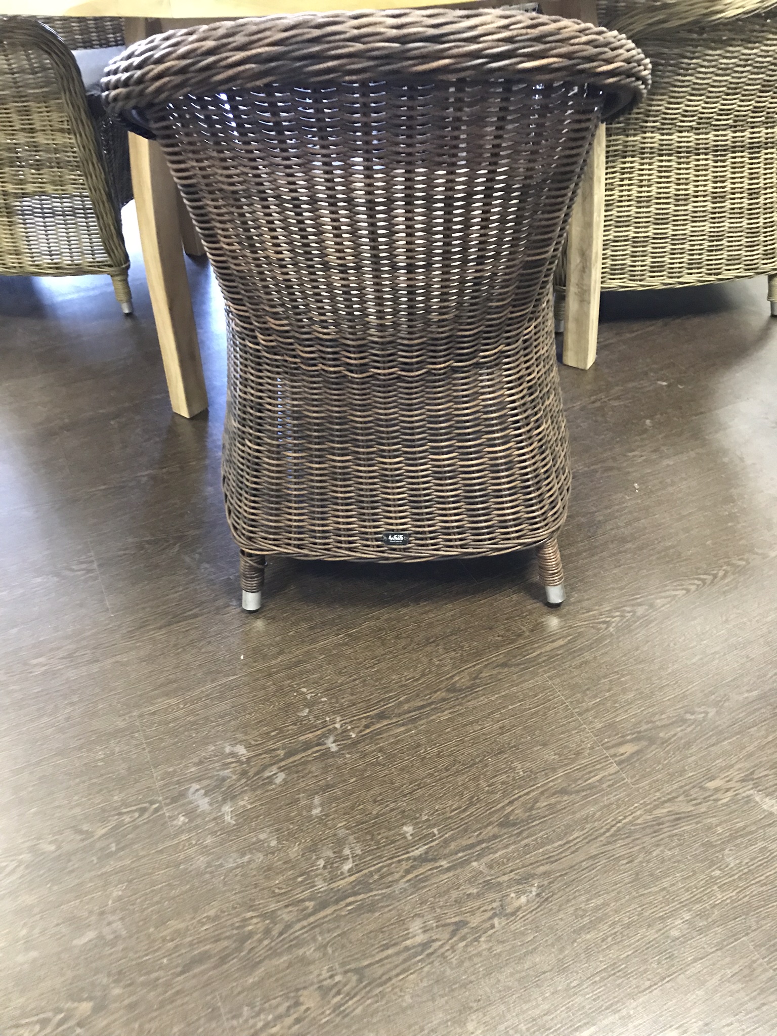 кресло равенна из искусственного ротанга